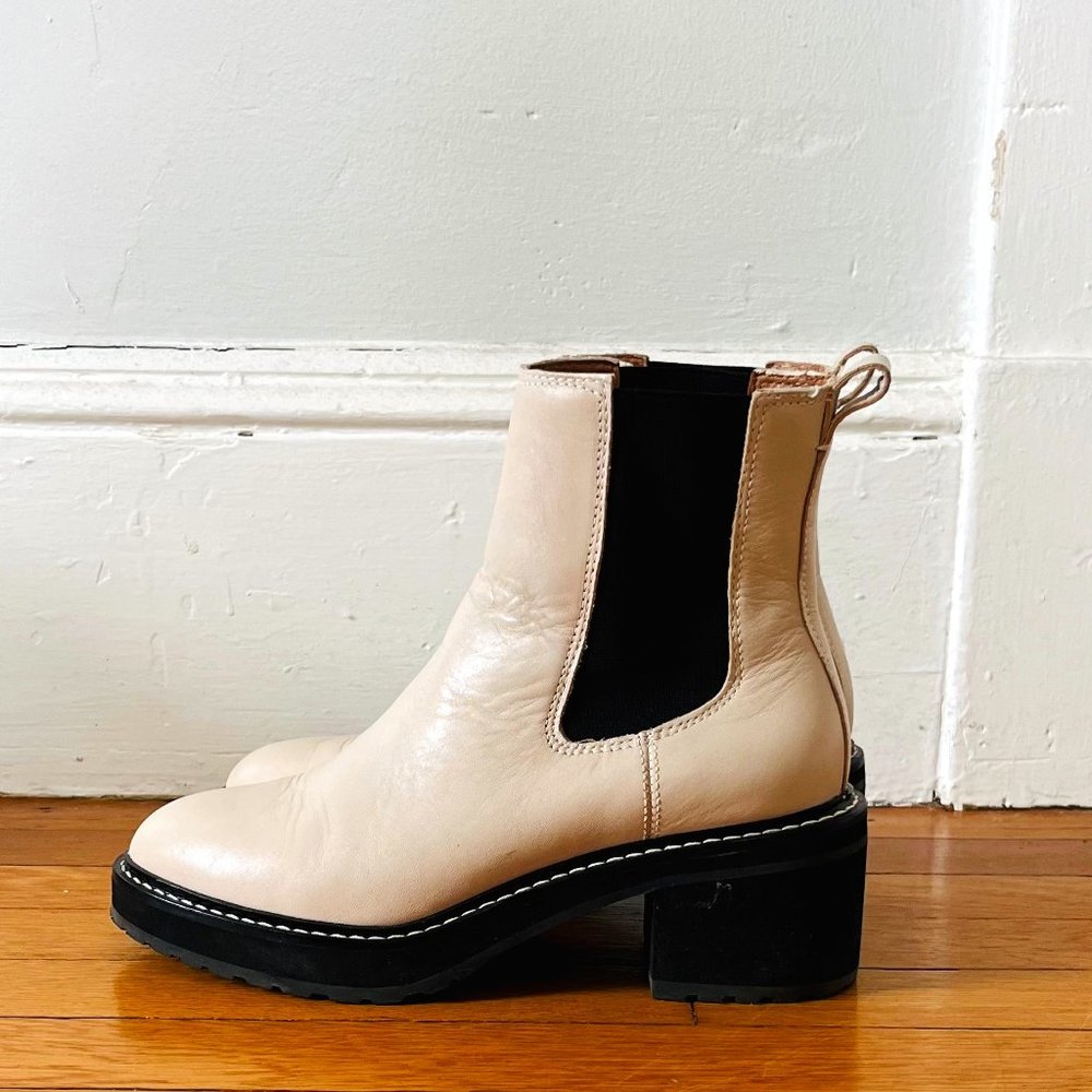 Madewell Carina Chelsea Lugsole Boot